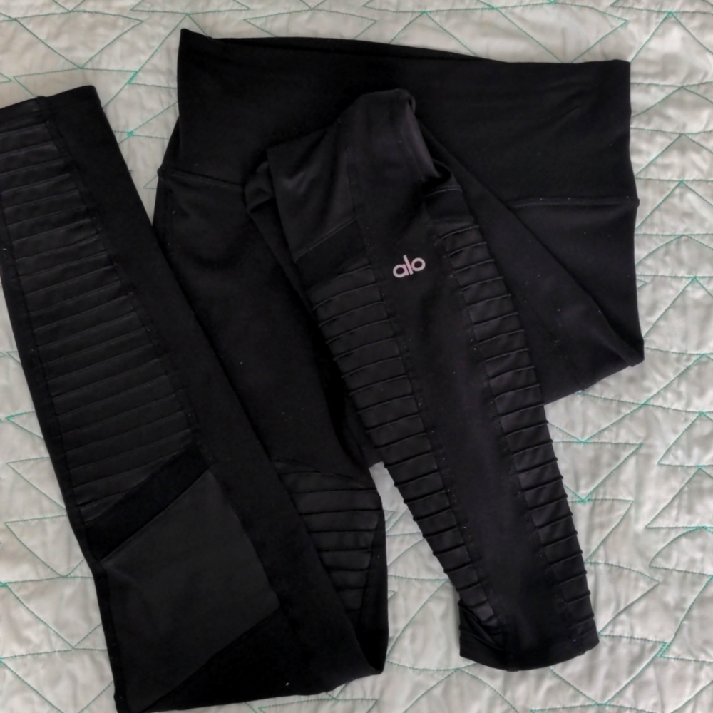 Alo Moto Leggings